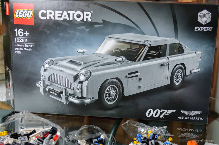 Aston Martin DB 5 - LEGO - 007 mit der Lizenz zu Bauen - fr Galerie klicken