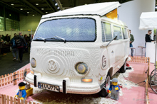 Volkswagen T2 Campingbus - LEGO Bulli (2019)
