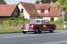 Mercedes-Benz Ponton W121 190 (1953) Mercedes-Benz Ponton W121 190 (1953)