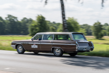 Buick LeSabre Station (1964) Buick LeSabre Station (1964)