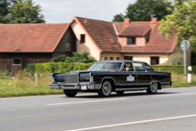 Lincoln Continental Town Car (1979) Lincoln Continental Town Car (1979)