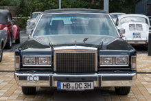 Lincoln Town Car (19851989)