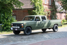 Ford F 150 Military (ca. 1986)
