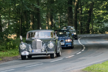 Mercedes-Benz 300 S Coupé (1951–1958) / BMW 3er Cabrio E36 (1990-2000) Mercedes-Benz 300 S Coupé (1951–1958) / BMW 3er Cabrio E36 (1990-2000)