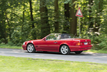 Mercedes-Benz SL (R 129) (1989–2001) Mercedes-Benz SL (R 129) (1989–2001)