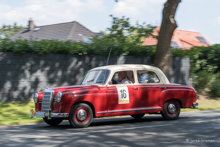 Mercedes-Benz Ponton W121 190 (1953)