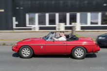 MG B V8