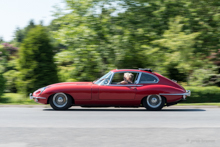 Jaguar E-Type 2+2 Serie 2 (1968-70) Jaguar E-Type 2+2 Serie 2 (1968-70)