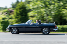 MG B Mk. III (1972-73) MG B Mk. III (1972-73)
