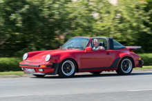 Porsche 911 targa G-Modell (1973–1989) Porsche 911 targa G-Modell (1973–1989)