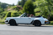 Porsche 911 Cabrio G-Modell (1973–1989) Porsche 911 Cabrio G-Modell (1973–1989)