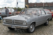 Plymouth Valiant Signet Hurst-equipped (1967)