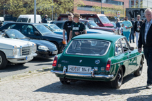 MG B GT
