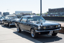 vo: Ford Mustang Coupe (1966) - hi: Opel Rekord P1 (1957-62)